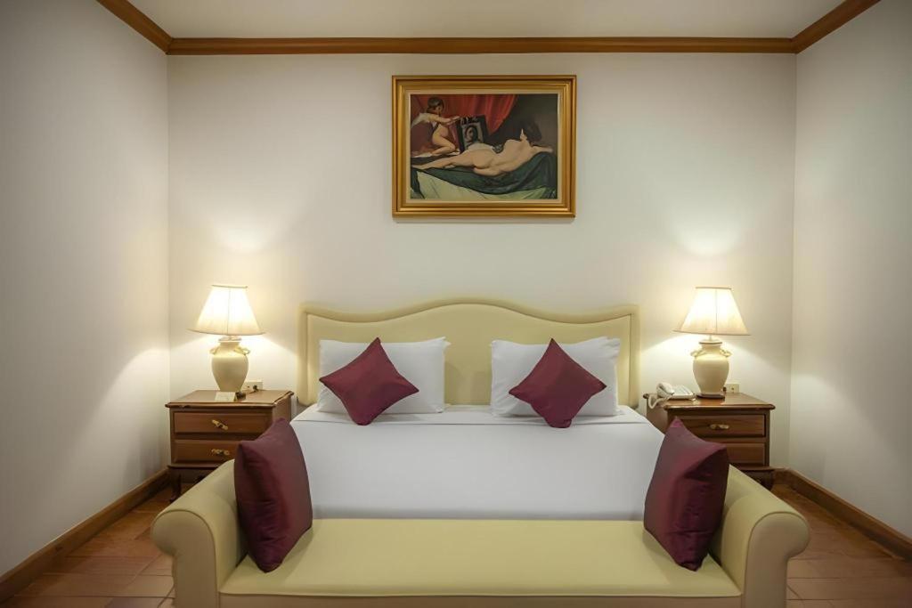Lido Beach Hotel Pattaya Buitenkant foto